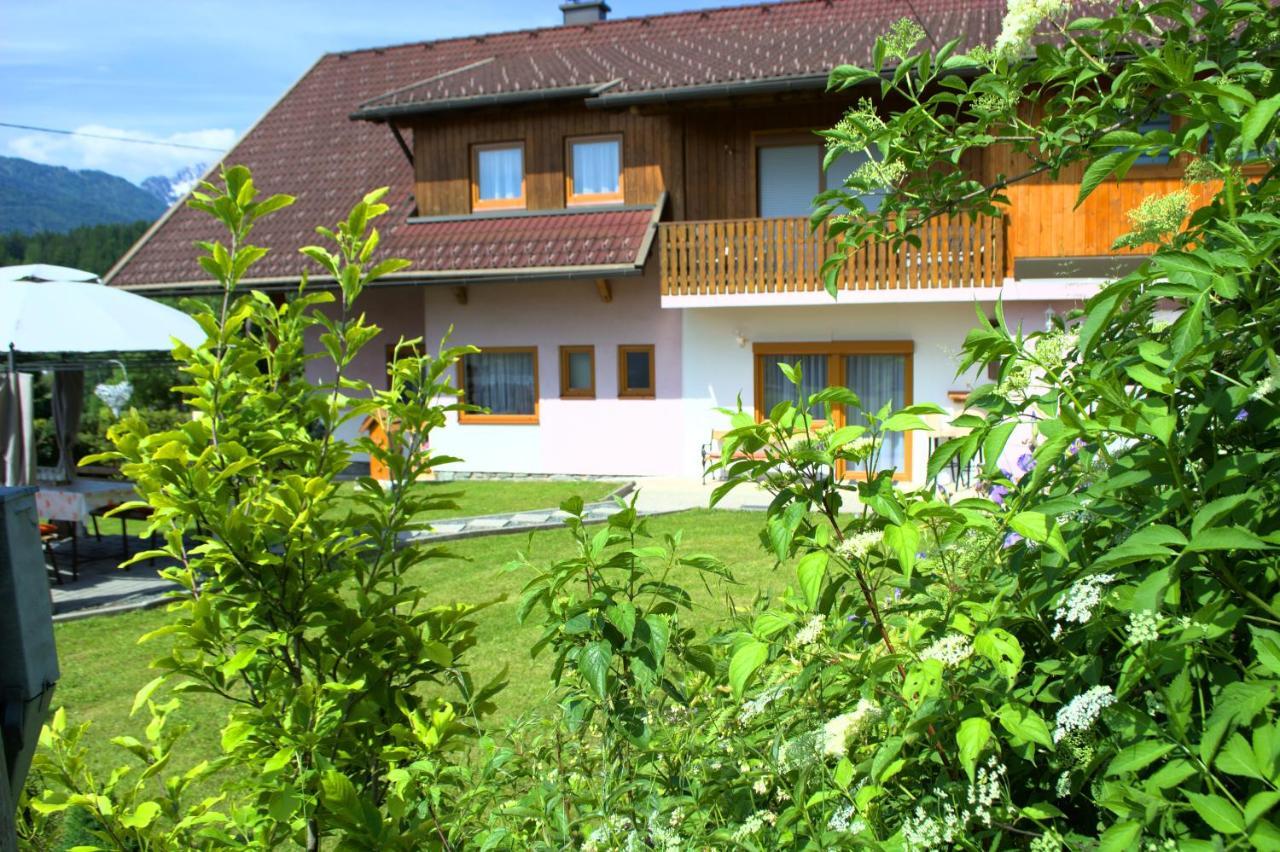 Haus Sunshine Lägenhet Hermagor-Pressegger See Exteriör bild